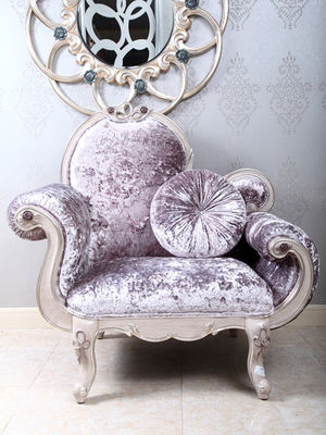 Poltrona classica blu elegante